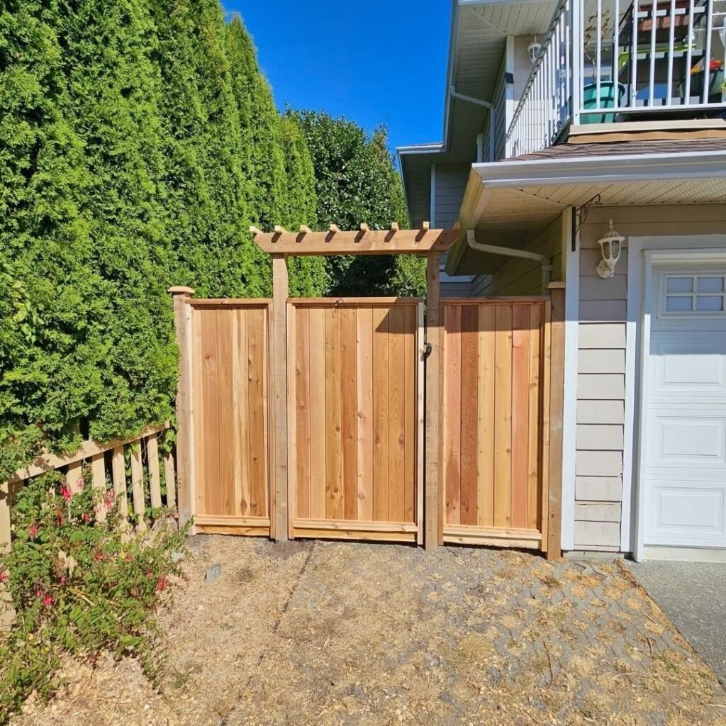 Instagram post from dynamicfencing. This post is in position 18.