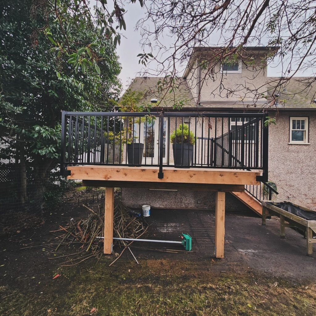 Instagram post from dynamicfencing. This post is in position 0.