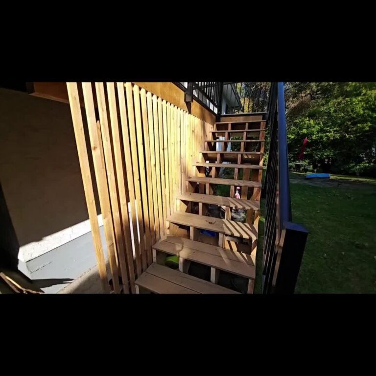 Instagram post from dynamicfencing. This post is in position 15.